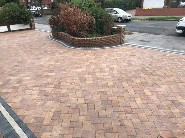 Block paving driveway in Brockley