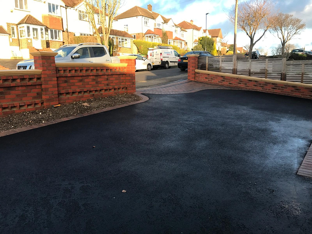 New tarmac driveway with block paving apron completed in Brockley